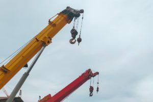 Аренда манипулятора с оператором для выполнения работ